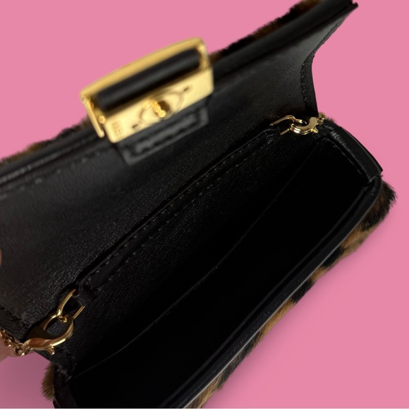 Fendi Sherling Zucca Baguette Nano Bag Charm - Picture 10 of 12